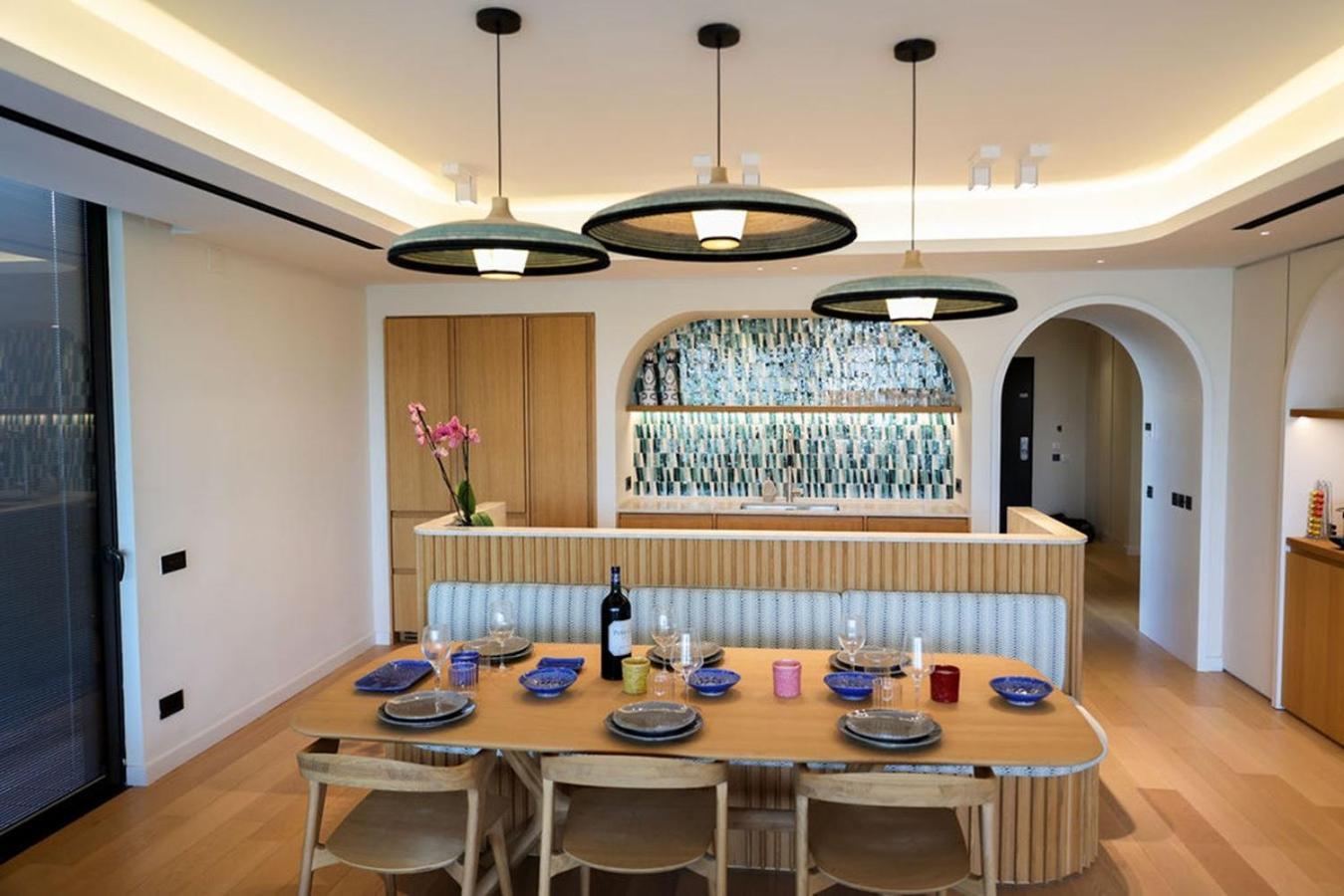 Luxury Penthouse - 4 Bdr - Heart Of - 50m From The Apartment