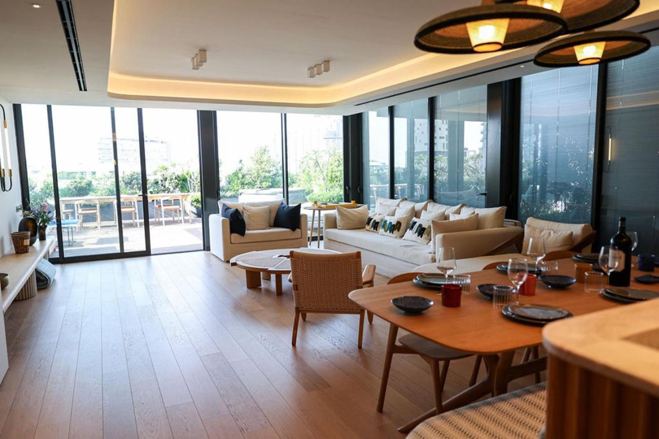 Luxury Penthouse - 4 Bdr - Heart Of - 50m From The Tel Aviv